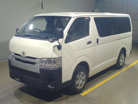 2018 Toyota Hiace Van GDH206V[0]