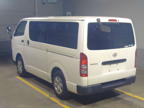 2018 Toyota Hiace Van GDH206V[2]