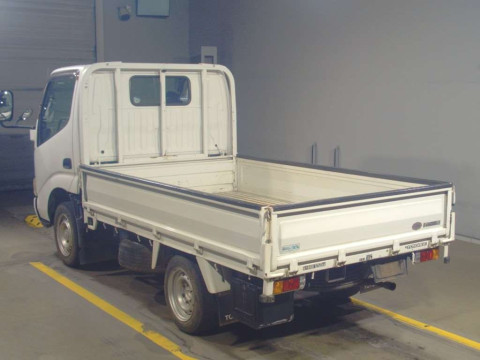 2004 Toyota Toyoace Truck TRY220[2]