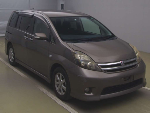 2010 Toyota Isis ZGM10W[2]