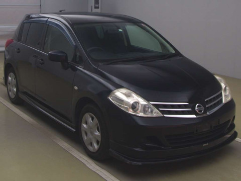 2009 Nissan Tiida C11[1]