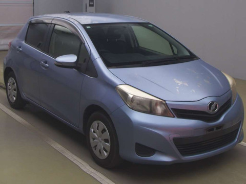 2012 Toyota Vitz NSP130[1]