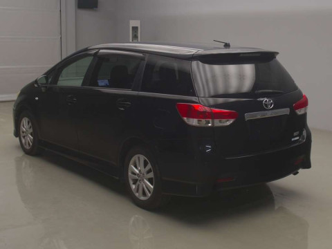 2011 Toyota Wish ZGE20W[2]