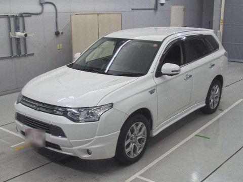 2013 Mitsubishi Outlander PHEV GG2W[0]