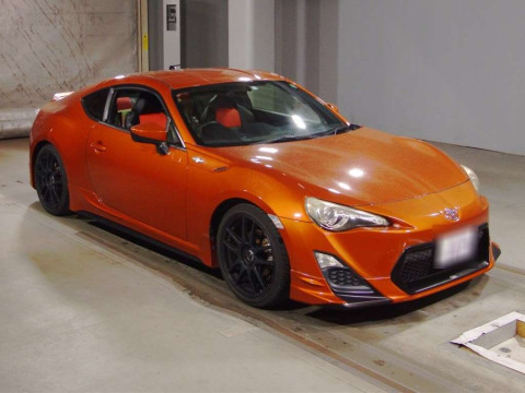 2012 Toyota 86 ZN6[1]