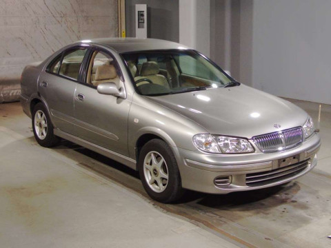 2000 Nissan Bluebird Sylphy QG10[1]