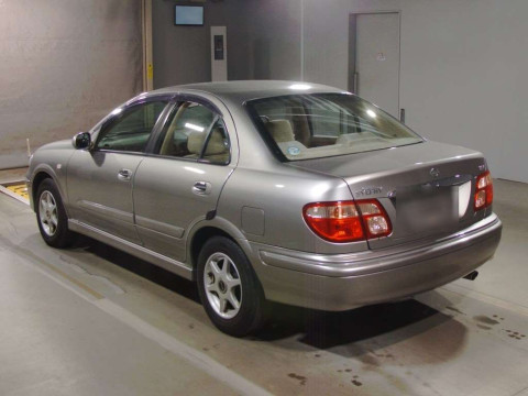 2000 Nissan Bluebird Sylphy QG10[2]