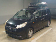 2005 Honda Step WGN