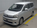 2011 Toyota Voxy