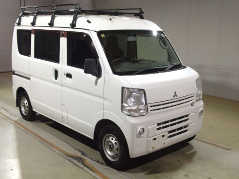 2017 Mitsubishi Minicab Van DS17V[0]