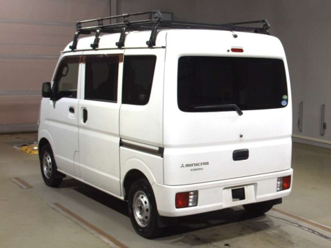 2017 Mitsubishi Minicab Van DS17V[1]