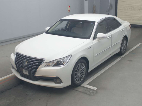 2013 Toyota Crown Hybrid AWS210[0]