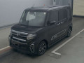 2021 Daihatsu Tanto