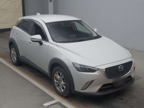 2015 Mazda CX-3 DK5FW[2]