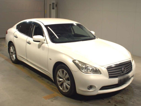 2010 Nissan Fuga Y51[2]