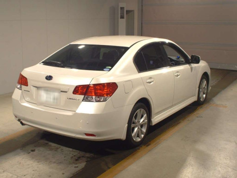 2013 Subaru Legacy B4 BMM[1]