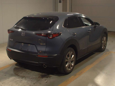 2020 Mazda CX-30 DM8P[1]