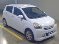 2012 Daihatsu Mira es