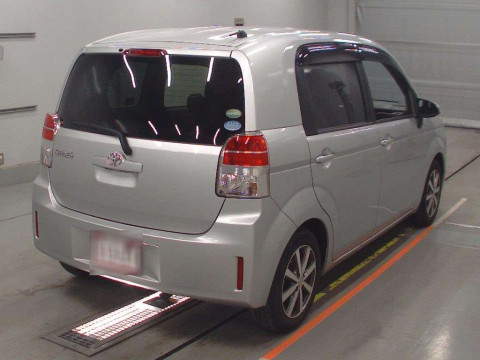 2014 Toyota Spade NCP141[1]