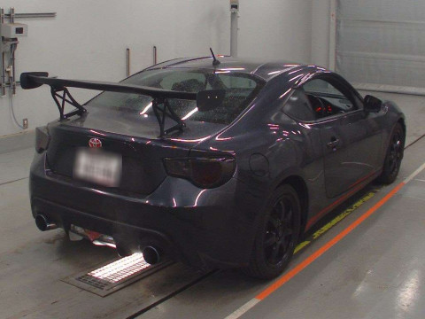 2013 Toyota 86 ZN6[1]