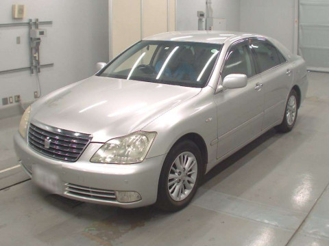 2004 Toyota Crown GRS182[0]