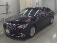 2016 Toyota Crown Hybrid