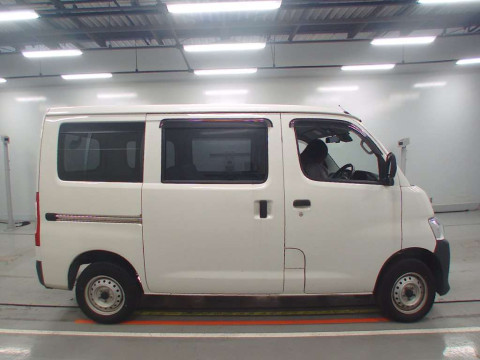 2020 Toyota Townace Van S403M[1]