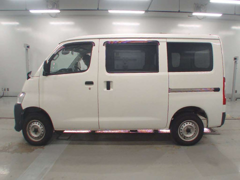 2020 Toyota Townace Van S403M[2]