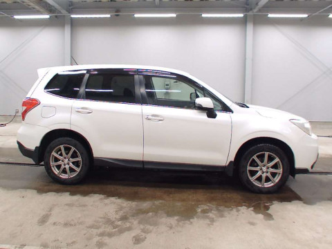 2013 Subaru Forester SJ5[2]