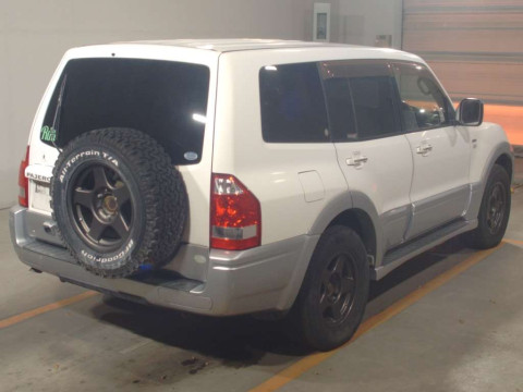 2004 Mitsubishi Pajero V73W[1]