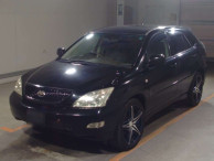 2004 Toyota Harrier