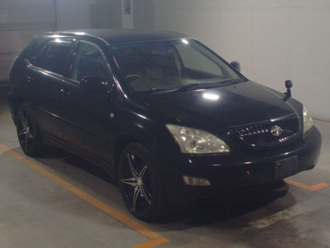 2004 Toyota Harrier ACU30W[2]