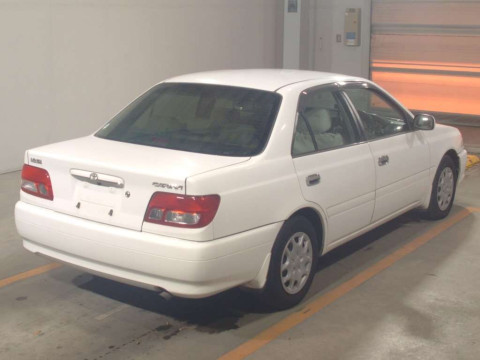 2001 Toyota Carina AT211[1]