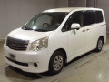 2012 Toyota Noah