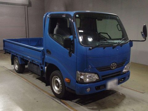 2019 Toyota Dyna Truck TRY230[2]