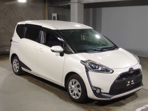 2016 Toyota Sienta NSP170G[2]