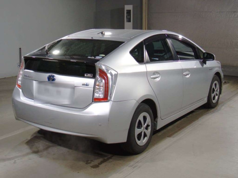 2012 Toyota Prius ZVW30[1]