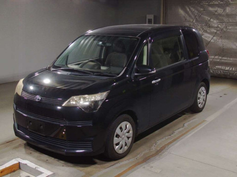 2013 Toyota Spade NCP141[0]