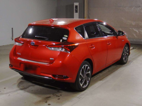 2018 Toyota Auris ZWE186H[1]