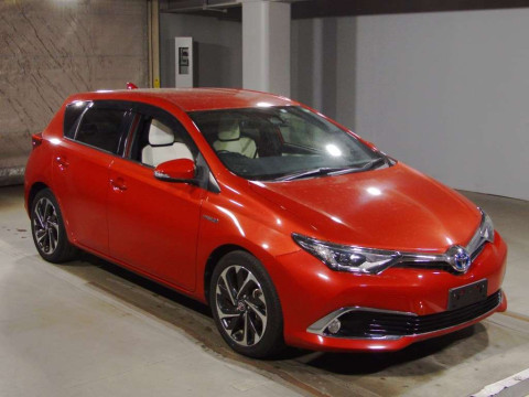 2018 Toyota Auris ZWE186H[2]