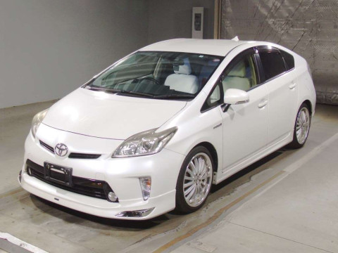 2014 Toyota Prius ZVW30[0]