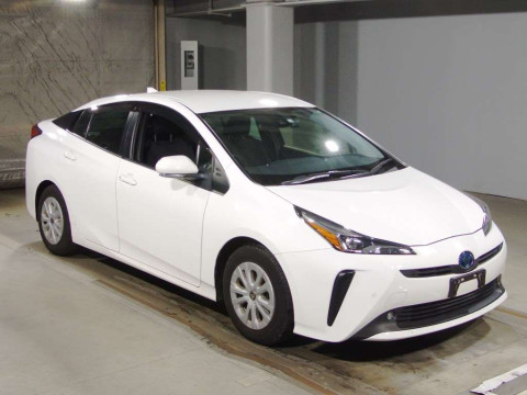 2022 Toyota Prius ZVW51[2]