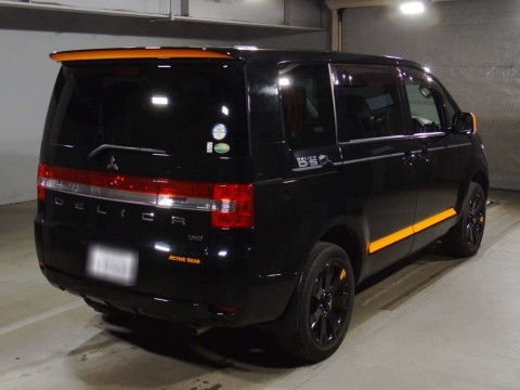 2017 Mitsubishi Delica D5 CV1W[1]