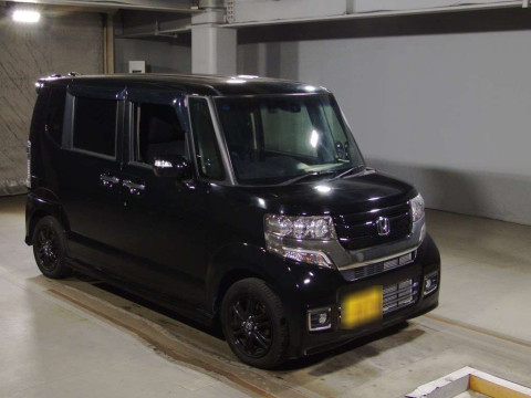 2017 Honda N-BOX CUSTOM JF1[2]