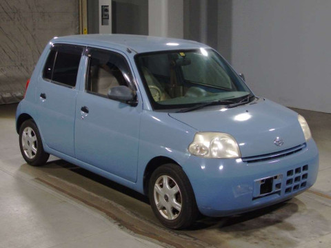 2007 Daihatsu Esse L235S[2]