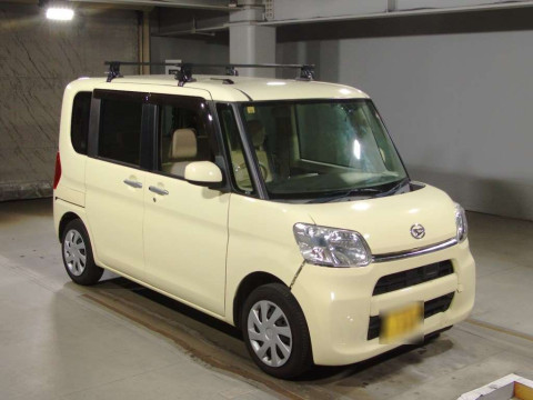 2014 Daihatsu Tanto LA600S[2]