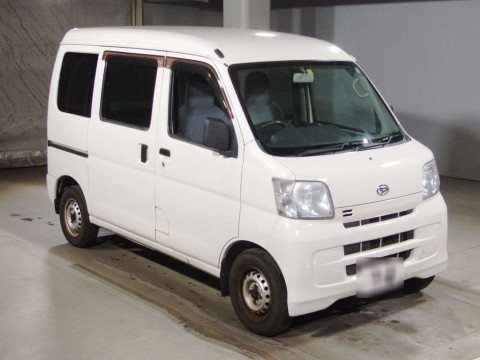 2017 Daihatsu Hijet Cargo S321V[2]