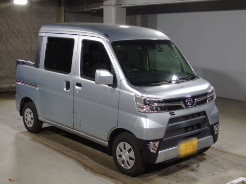 2020 Daihatsu Hijet Cargo S331W[2]