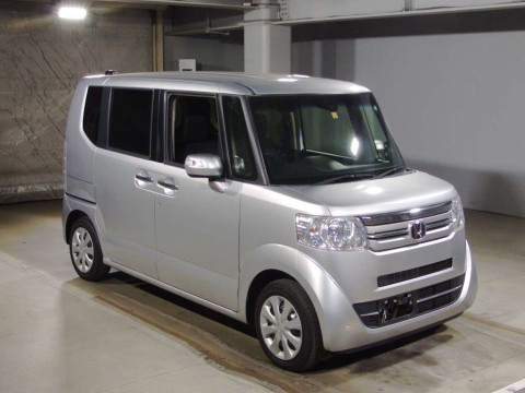 2016 Honda N-BOX JF1[2]