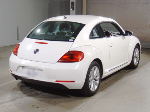 2013 Volkswagen Beetle 16CBZ[1]